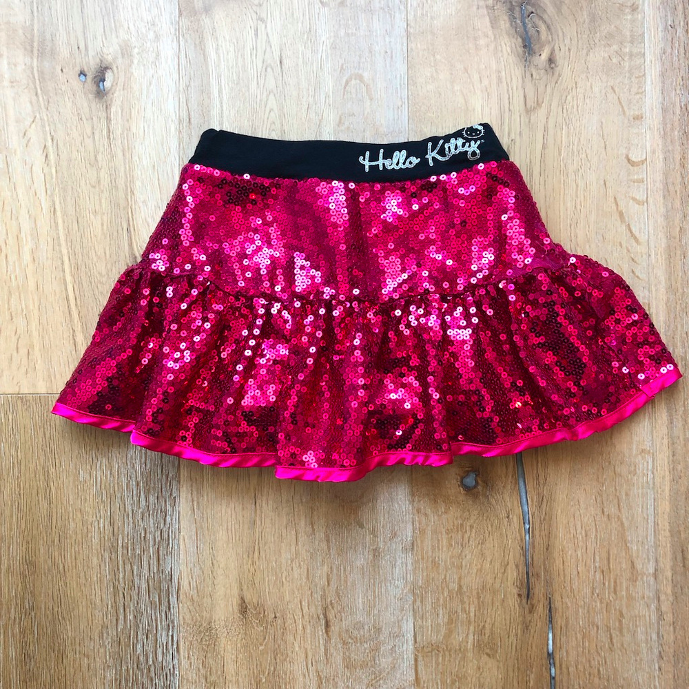 🦊 Hello Kitty Pink Sequin Skirt with shorts